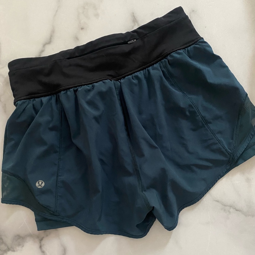 Lululemon shorts with built in spandex